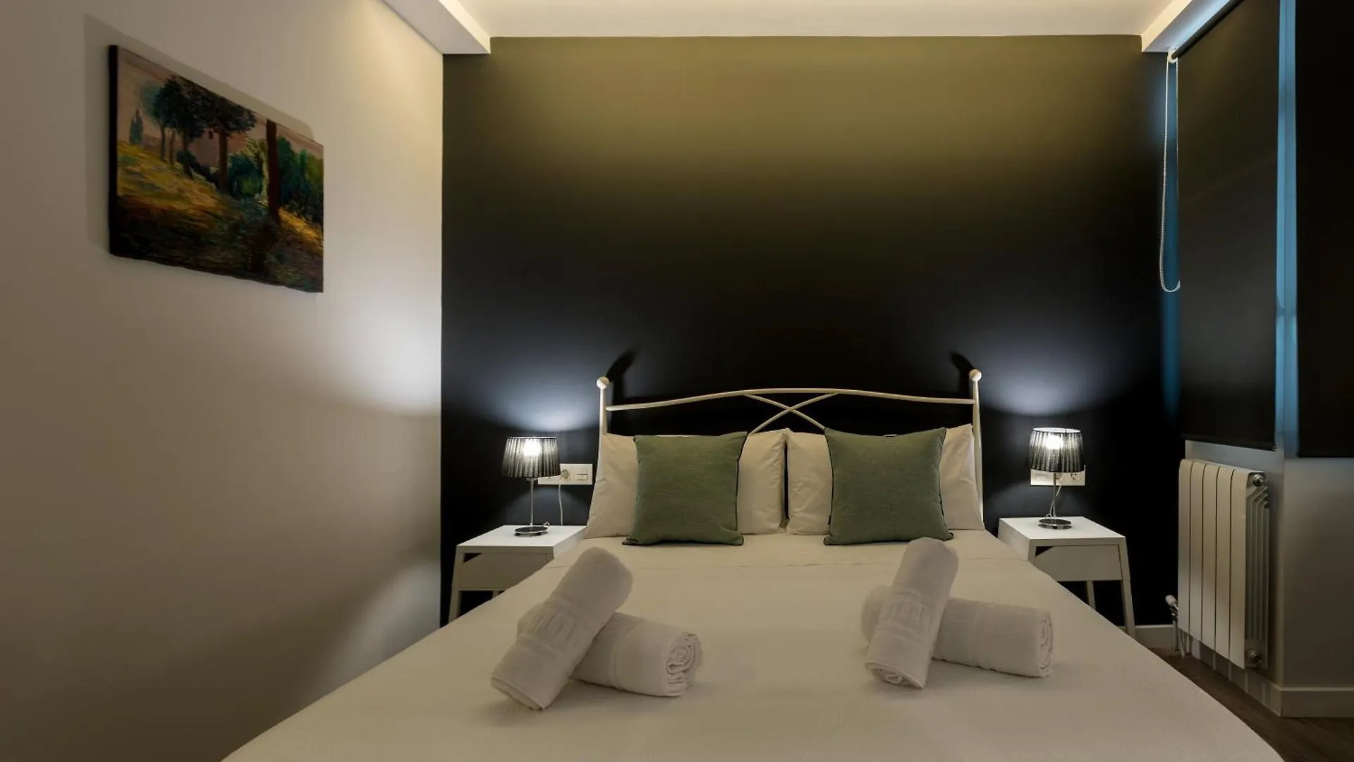 Inmyhome Puerta Real Granada Apartment
