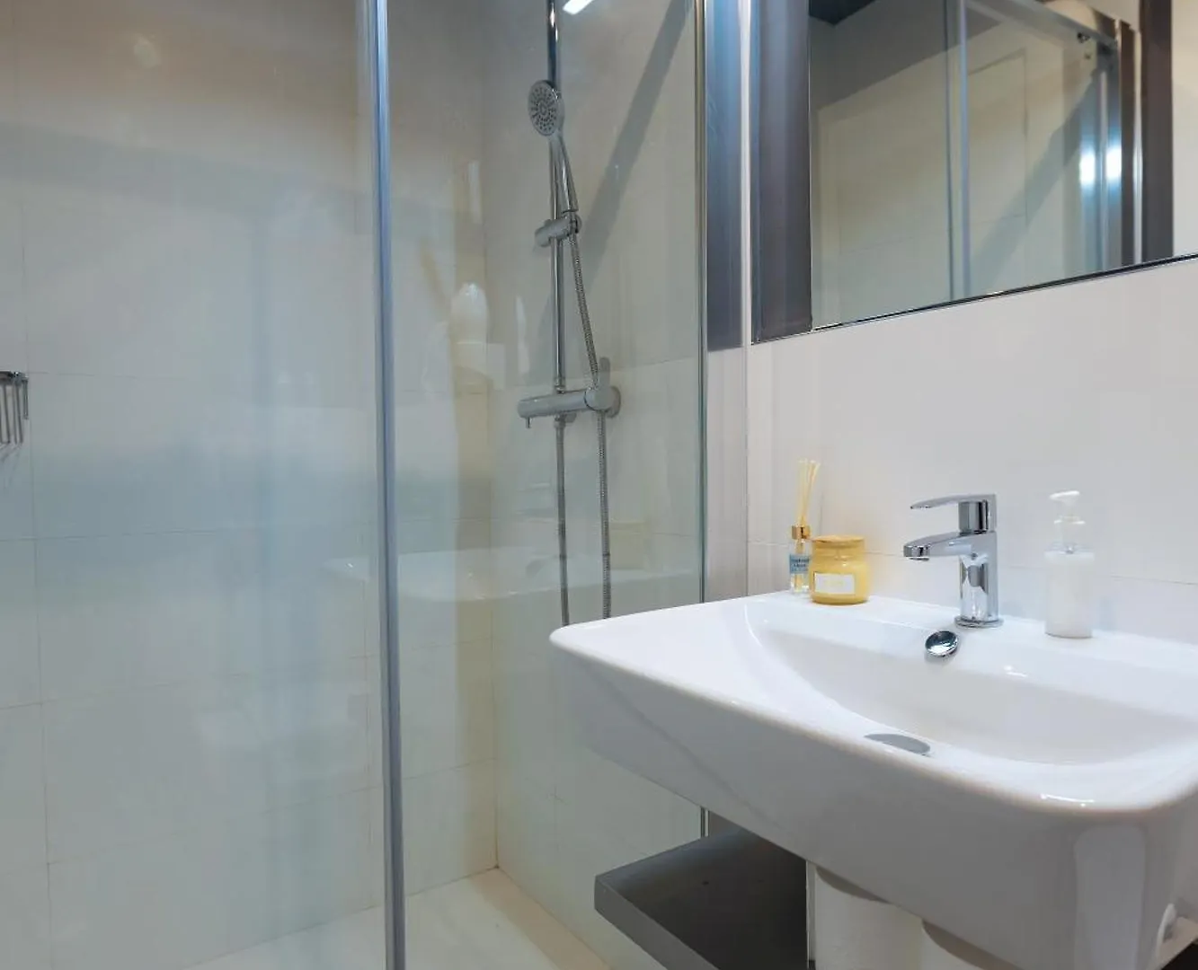 公寓 Inmyhome Puerta Real 格拉纳达 西班牙